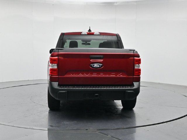 Certified 2025 Ford Maverick XLT w/ Equipment Group 301A AWD/4WD image 8