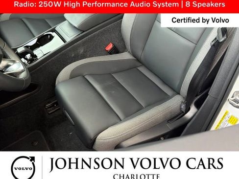 Used 2023 Volvo C40 Recharge Core image 4