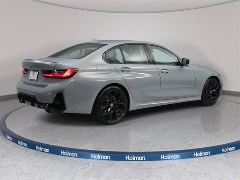 New 2026 BMW 330i xDrive Sedan w/ M Sport Package image 5