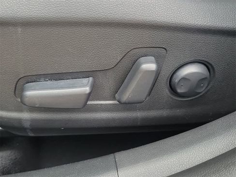Used 2023 Hyundai Kona SEL image 20