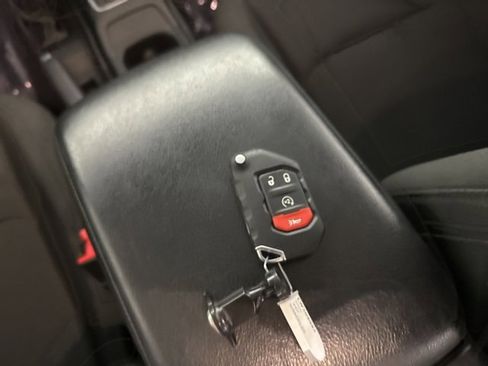 Used 2020 Jeep Wrangler Unlimited Sport S image 27
