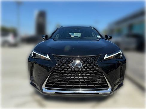 Used 2024 Lexus UX 250h FWD w/ Premium Package image 2