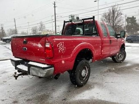 Used 2015 Ford F250 XL w/ Power Equipment Group image 4