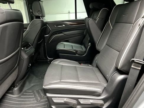 Certified 2023 Cadillac Escalade Premium Luxury AWD/4WD image 26
