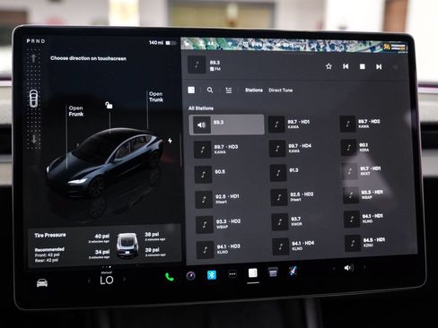 Used 2025 Tesla Model 3 Long Range RWD image 22