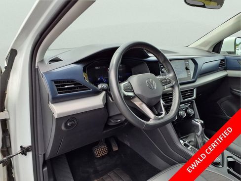 Used 2023 Volkswagen Taos SE AWD/4WD image 12