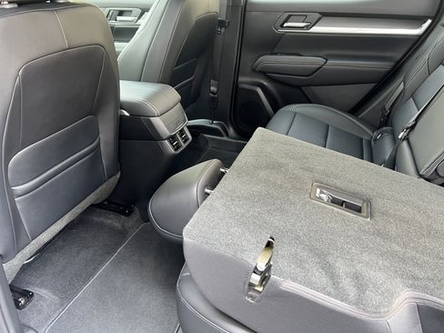 Used 2026 GMC Terrain Elevation w/ Elevation Premium Package AWD/4WD image 18