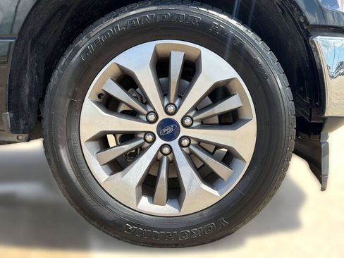 Used 2018 Ford F150 XLT w/ Equipment Group 301A Mid RWD image 12
