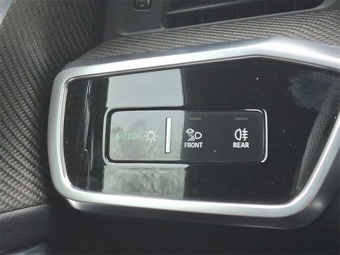 Used 2022 Audi S7 Premium Plus w/ Black Optic Package image 23