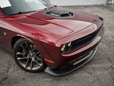 Used 2022 Dodge Challenger R/T Scat Pack w/ Shaker Package image 7