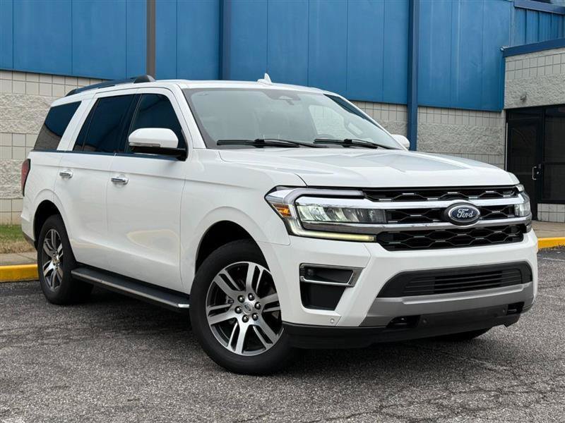 Used 2023 Ford Expedition Limited AWD/4WD image 3
