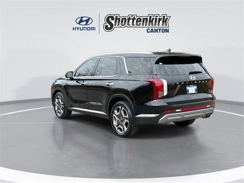 Used 2023 Hyundai Palisade Limited image 6