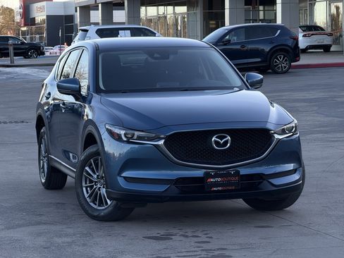 Used 2017 MAZDA CX-5 Sport image 3