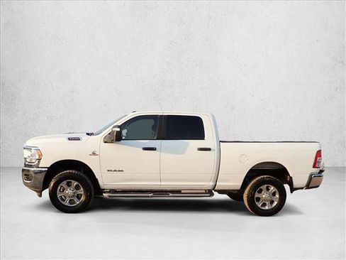 Used 2024 RAM 2500 Big Horn w/ Off Road Package image 2