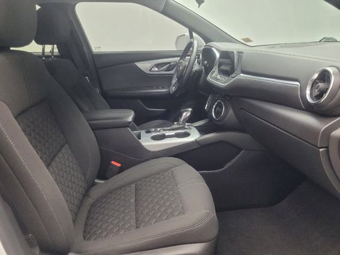 Used 2020 Chevrolet Blazer LT FWD image 21