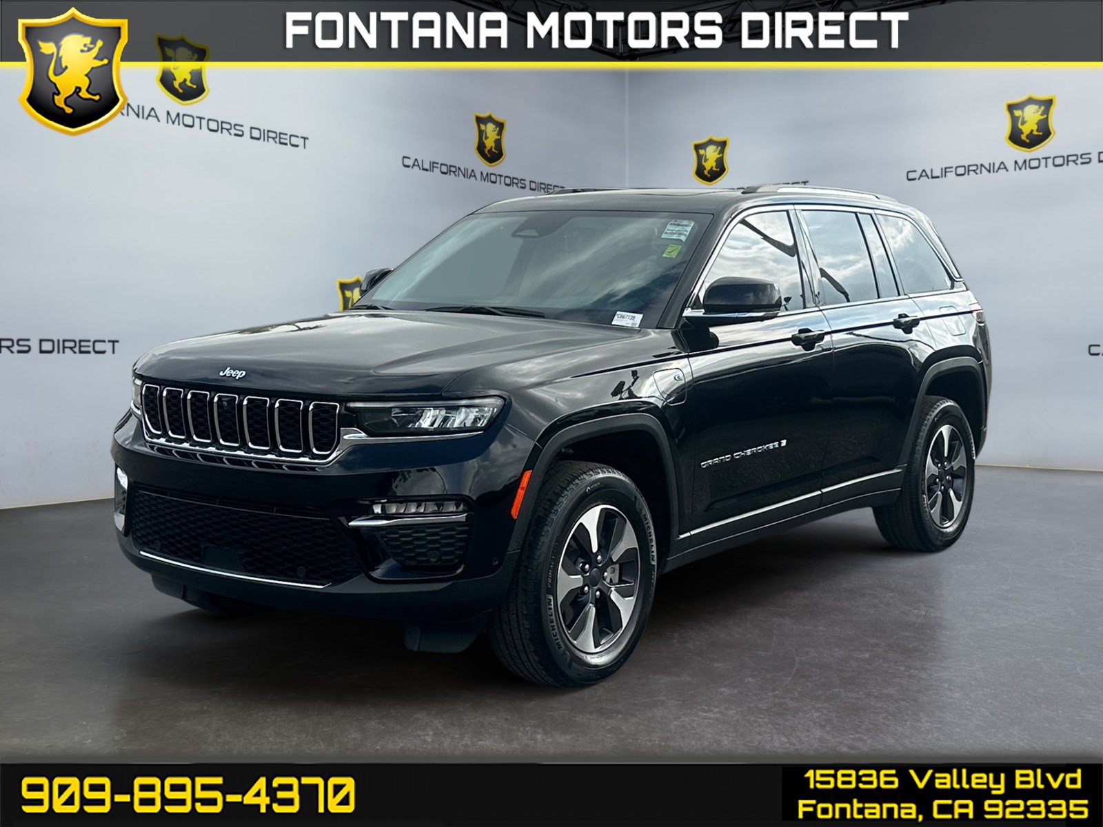 Used 2023 Jeep Grand Cherokee 4WD 4xe w/ Luxury Tech Group II image 1