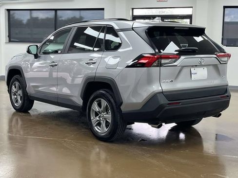 Used 2024 Toyota RAV4 XLE AWD/4WD image 7