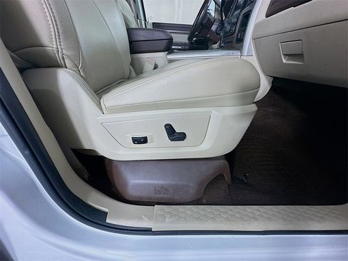 Used 2017 RAM 2500 Laramie image 24