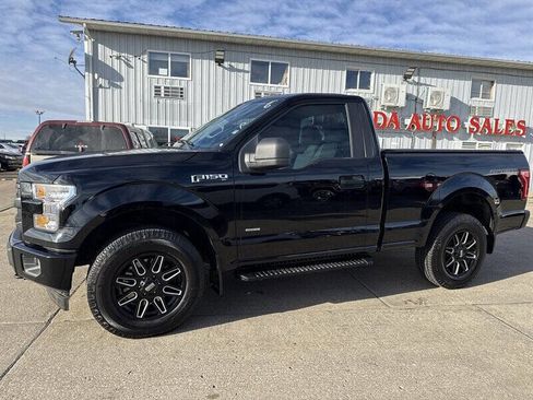 Used 2017 Ford F150 XL w/ Equipment Group 101A Mid image 2