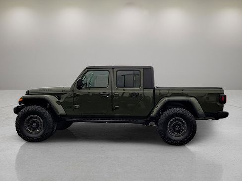 Used 2023 Jeep Gladiator Willys image 5