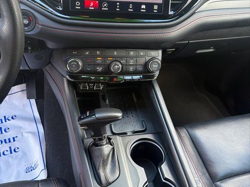 Used 2025 Dodge Durango R/T w/ Blacktop Package AWD/4WD image 9