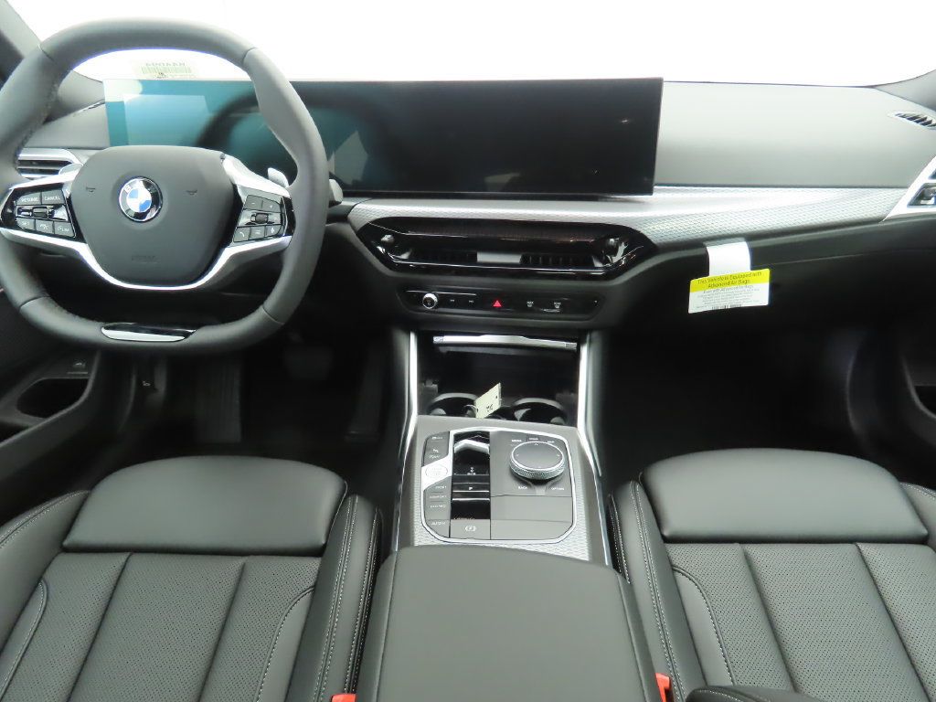 Used 2026 BMW 330i Sedan w/ Convenience Package RWD image 14