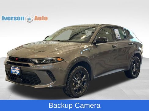 Used 2023 Dodge Hornet GT w/ GT Blacktop Package AWD/4WD image 5
