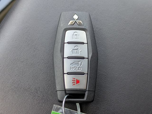 New 2026 Mitsubishi Outlander SE FWD image 33