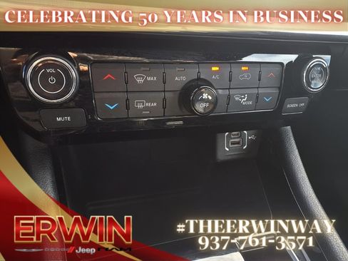 Certified 2023 Jeep Compass Limited image 21