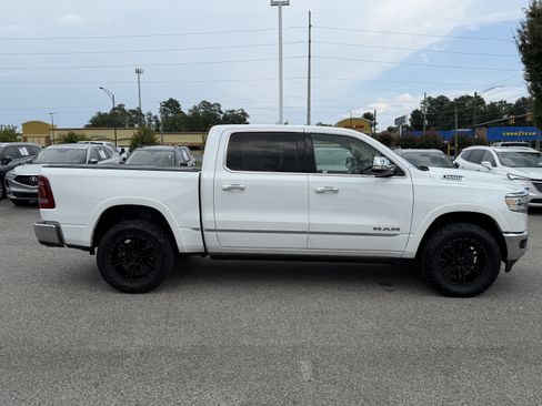 Used 2019 RAM 1500 Limited w/ Protection Group AWD/4WD image 11