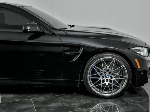 Used 2020 BMW M4 Coupe w/ Executive Package RWD image 12