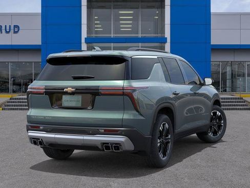New 2027 Chevrolet Traverse LT w/ Sun and Wheel Package AWD/4WD image 28