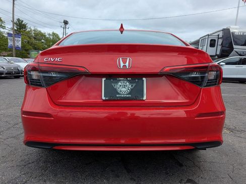 Used 2023 Honda Civic LX image 9