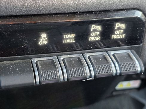 Used 2020 RAM 1500 Big Horn image 28