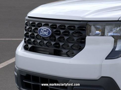 New 2026 Ford Maverick XL image 17
