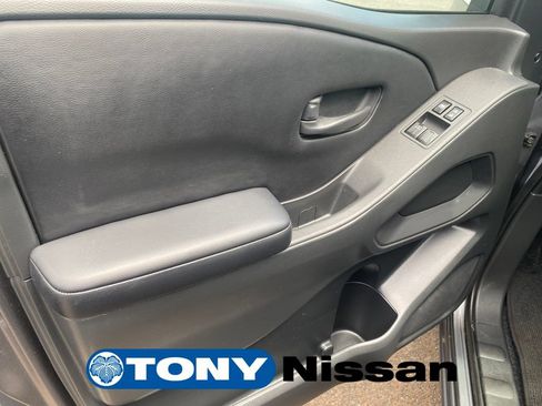 Used 2025 Nissan Frontier S w/ S Utility Package RWD image 31