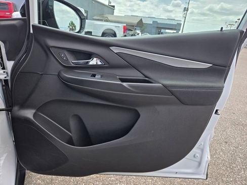 Used 2023 Chevrolet Bolt LT w/ Driver Confidence Package FWD image 40