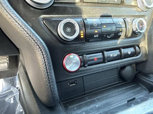 Used 2022 Ford Mustang Coupe image 25