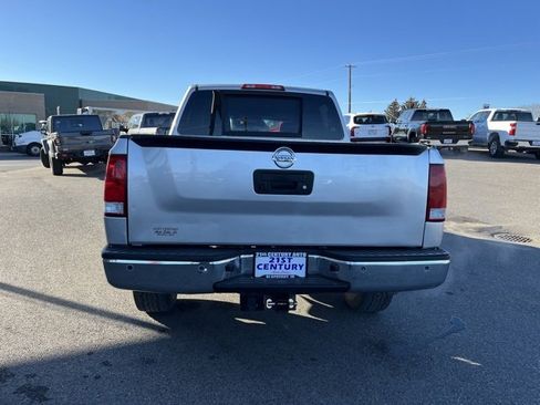 Used 2015 Nissan Titan S image 11