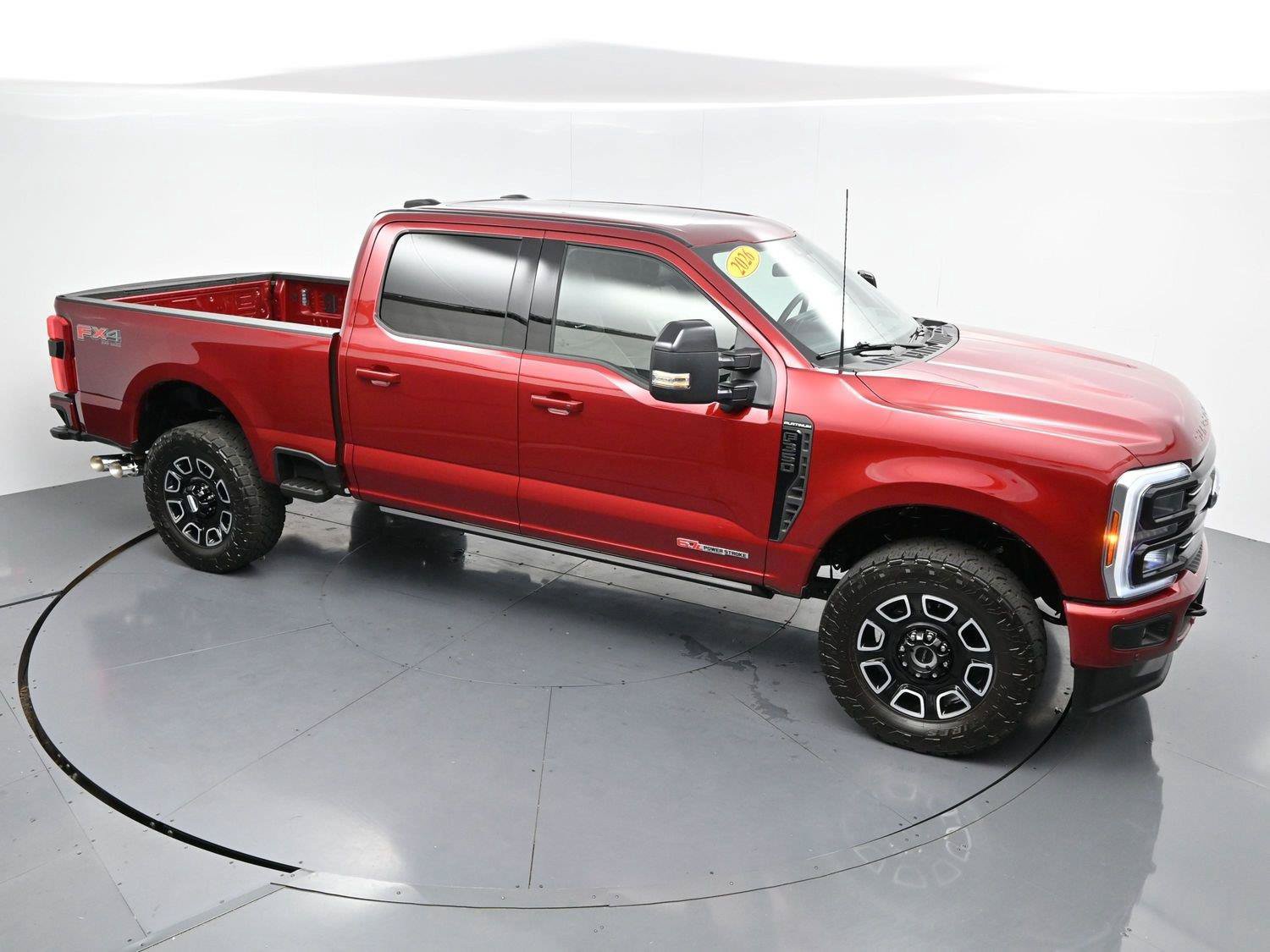 Used 2026 Ford F350 Platinum w/ FX4 Off-Road Package AWD/4WD image 44