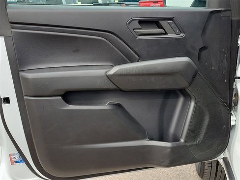 Used 2024 Chevrolet Colorado W/T image 18
