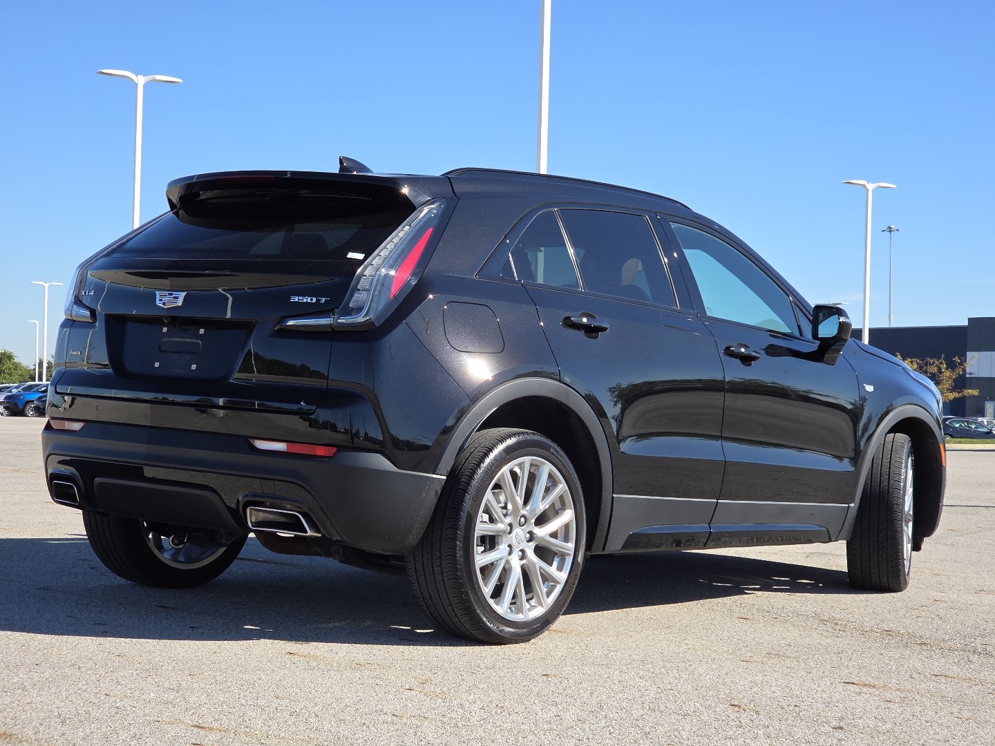 Used 2023 Cadillac XT4 Sport AWD/4WD image 18
