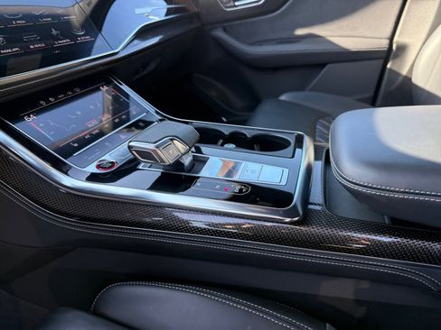 Used 2024 Audi SQ7 Premium Plus image 13