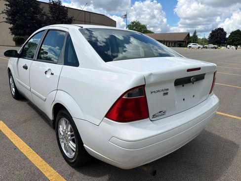 Used 2007 Ford Focus S FWD image 7