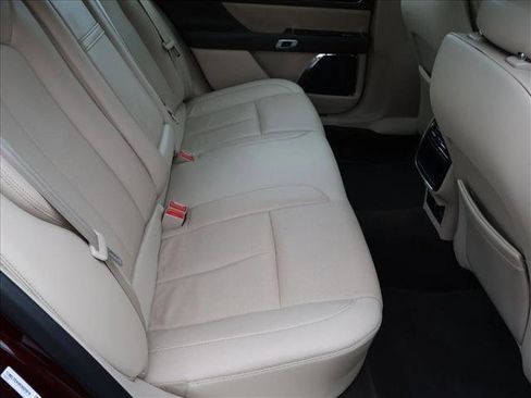Used 2019 Lincoln Continental Select FWD image 27