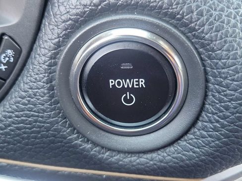 Certified 2024 MAZDA CX-90 Plug-In Hybrid w/ Preferred AWD/4WD image 9