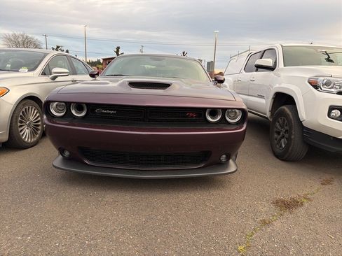 Used 2020 Dodge Challenger R/T Scat Pack image 2
