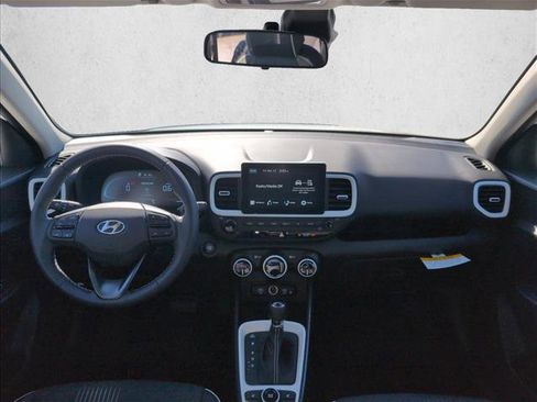 New 2026 Hyundai Venue SEL image 17