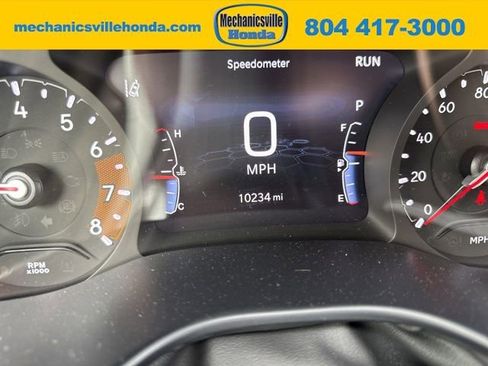 Used 2025 Jeep Compass Sport image 1