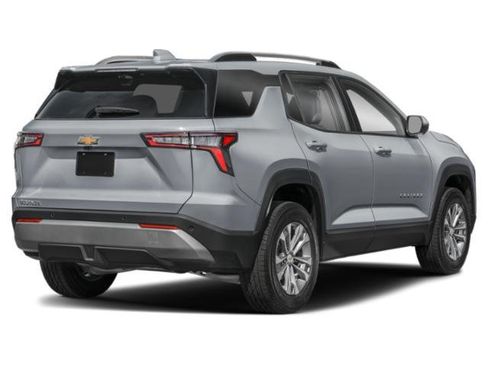 New 2026 Chevrolet Equinox LT w/ Convenience Package II FWD image 2